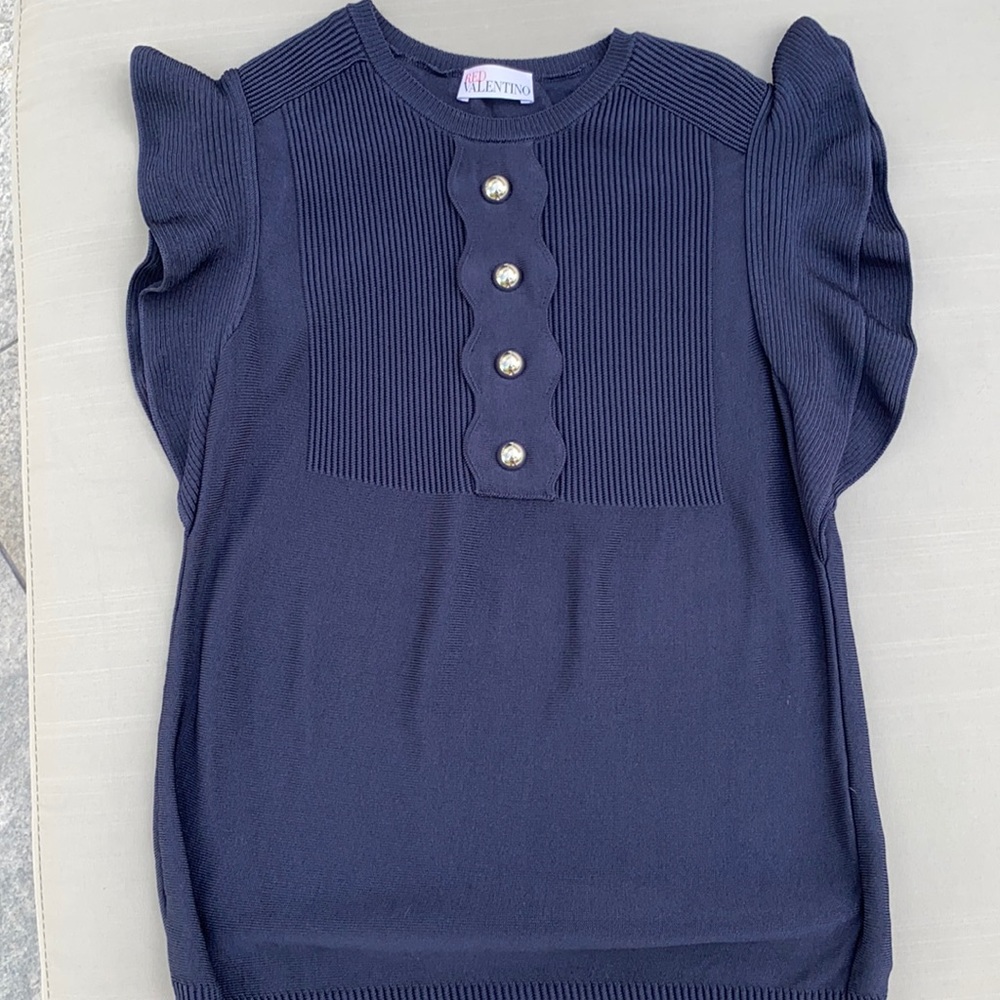 Women top